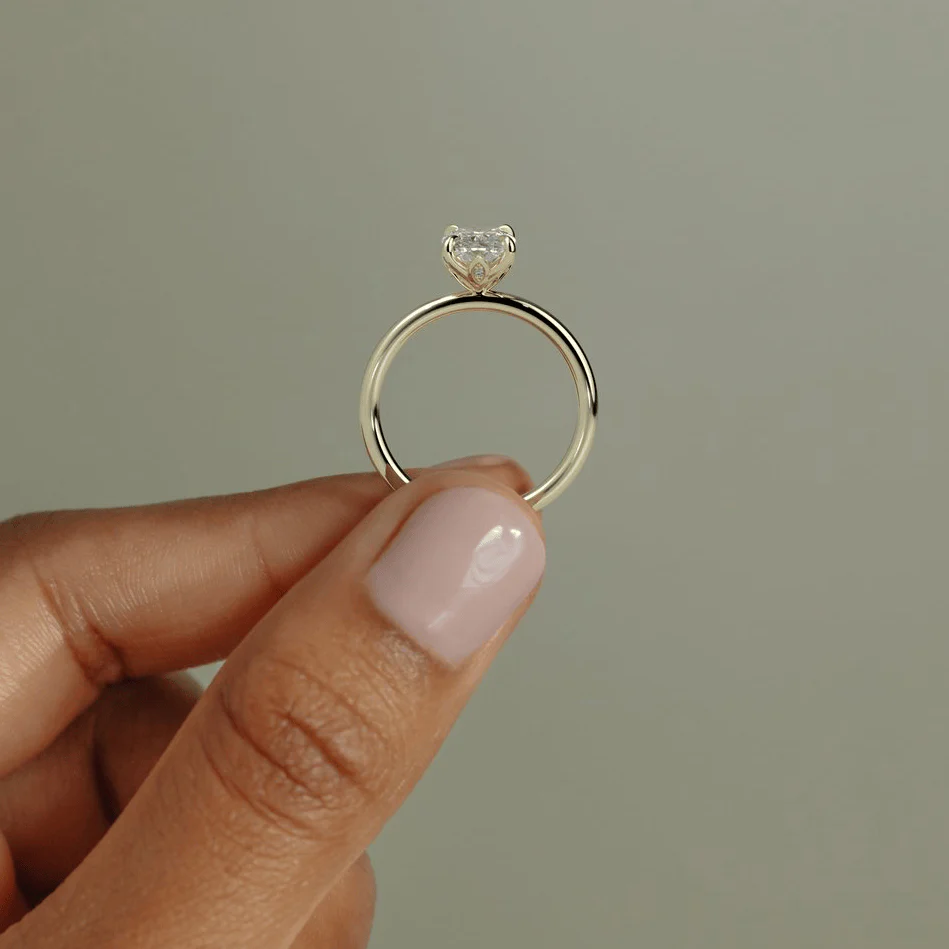 2ct Elongated Cushion Lab-Grown Diamond Ring with Petal Gallery & Leaf Detail Claw Setting Tarnish-resistant Silver In 14K Gold Plated (Includes IGI Certification from International Gemological Institute) - Image 7